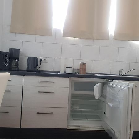 Ferienwohnung Fiwa FeWo-1 und FeWo-2 Pirmasens Zimmer foto